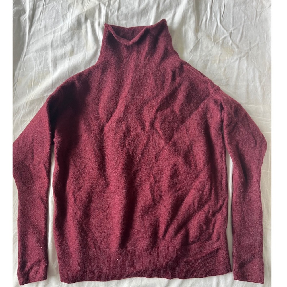 Wilfred Aritzia Montpellier Turtleneck Sweater 100% Merino Wool Burgundy